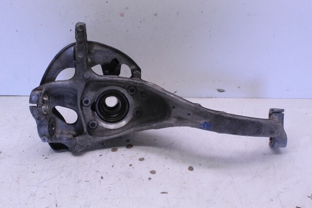 2017-2019 Porsche Macan 3.0 Right Steering Knuckle 95B407254F OEM Used