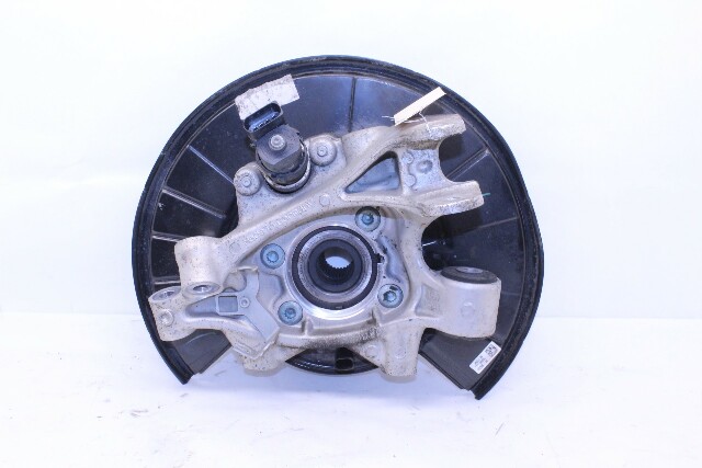 2011-2014 Porsche Cayenne Right Rear Spindle Knuckle Hub 95833161201 OEM