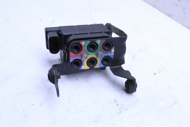 2010-2016 Porsche Panamera Air Suspension Solenoid Valve Block OEM