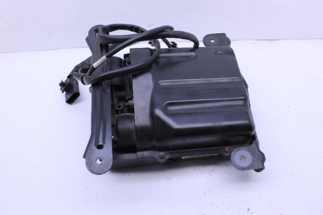 2010-2016 Porsche Panamera Air Ride Suspension Compressor OEM