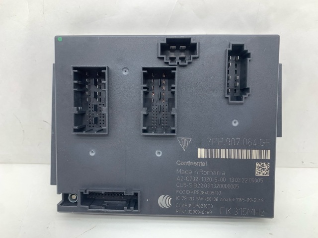 2013 Porsche 911 991 Body Control Module BCM Front OEM