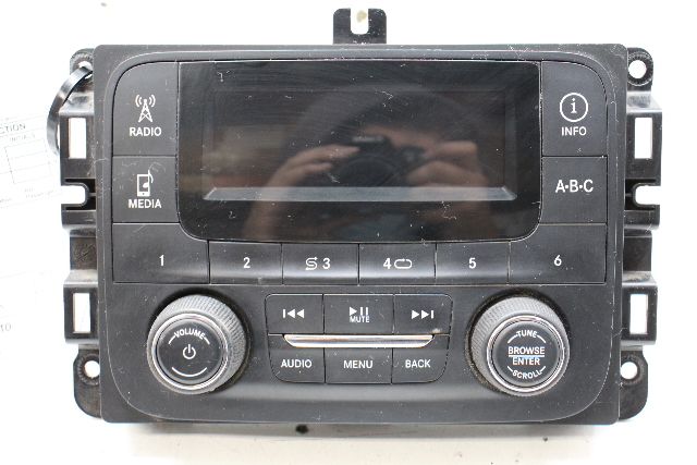 2013 Dodge Ram 1500 AM FM Radio Uconnect Receiver 68137113AF OEM