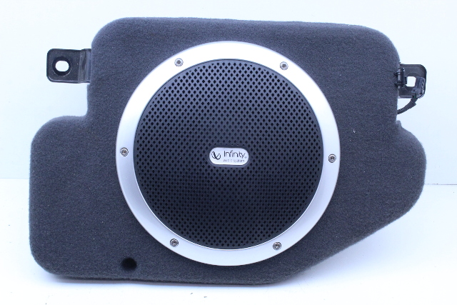 2005 2006 Dodge Ram 1500 SRT10 Subwoofer Speaker Box 05029729AB