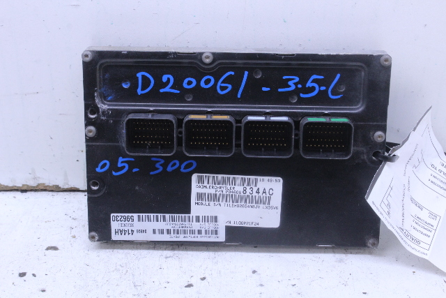 2005 Chrysler 300 Engine Computer Module ECU ECM DME 04606834AC OEM