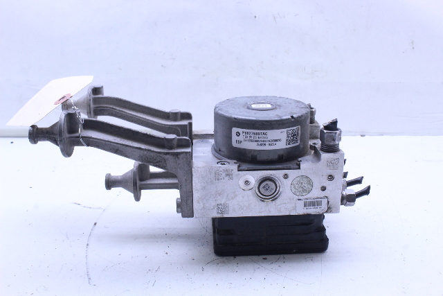 2015 Chrysler 300 Anti-Lock Brake System ABS Pump 68276897AC OEM