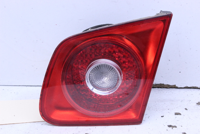 2005 2006 2007 2008 2009 Volkswagen Jetta Tail Light Lamp Right OEM