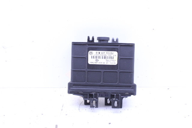 2000 Volkswagen Jetta Transmission Control Module TCU TCM 01M927733DJ