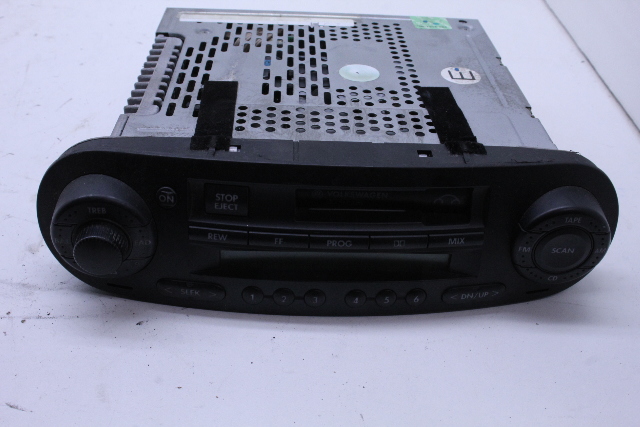 2001 2002 Volkswagen Beetle AM FM Radio Cassette Player 1C0035180E OEM