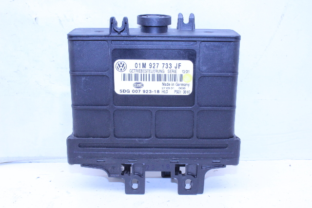 2001 Volkswagen Jetta Transmission Control Module TCM TCU 01M927733JF