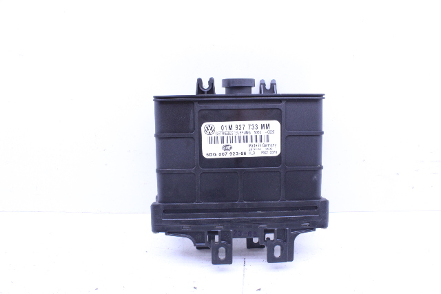 2003 2004 Volkswagen Jetta Transmission Control Module TCU TCM 01M927733MM