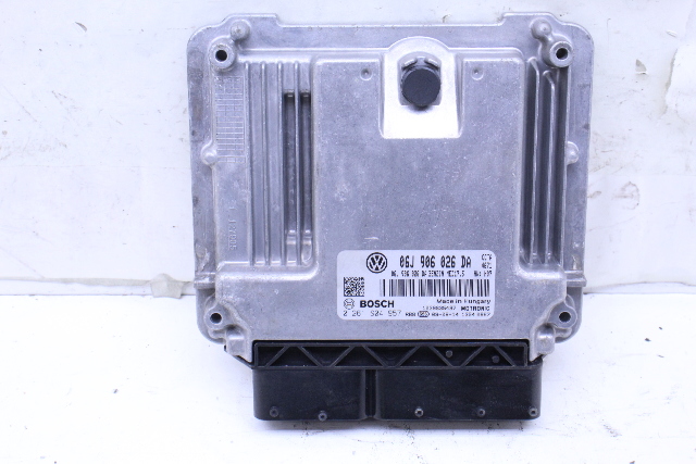 2010 Volkswagen CC 2.0 Engine Computer Module ECU ECM DME 06J906026DA OEM