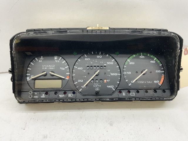 1993 Volkswagen Eurovan Speedo Speedometer Instrument Cluster OEM