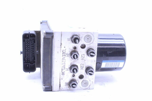 2009-2011 Volkswagen Passat CC ABS Anti Lock Brake Pump 3C0614109AF OEM
