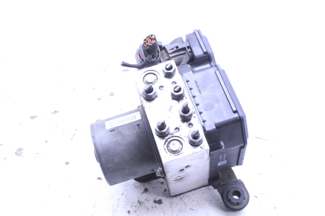 2010-2011 Volkswagen Tiguan ABS Brake Pump 5N0614109M OEM