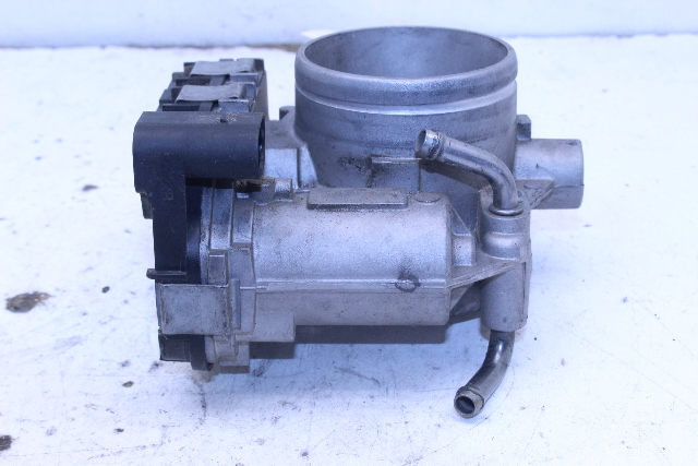 2012 Volkswagen Golf 2.0 Throttle Body 07K133062B