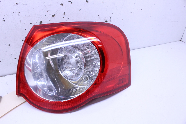 2008 2009 2010 Volkswagen Tail Light Lamp Right 3C9945096P OEM