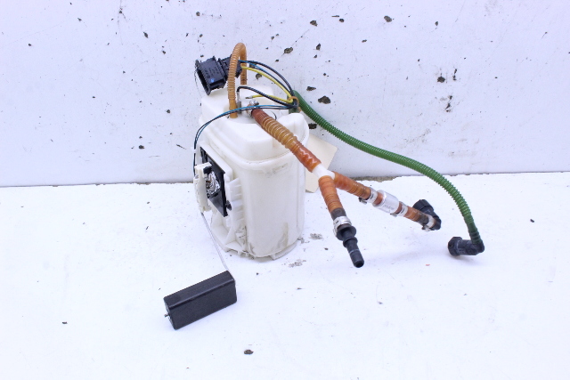 2006 Volkswagen Beetle 2.5 Fuel Pump 1J0919050 OEM
