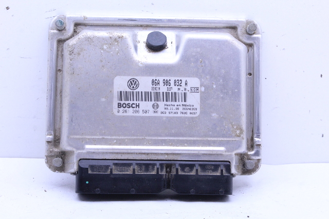 2000 Volkswagen Beetle Engine Computer Module ECU ECM DME 06A906032A
