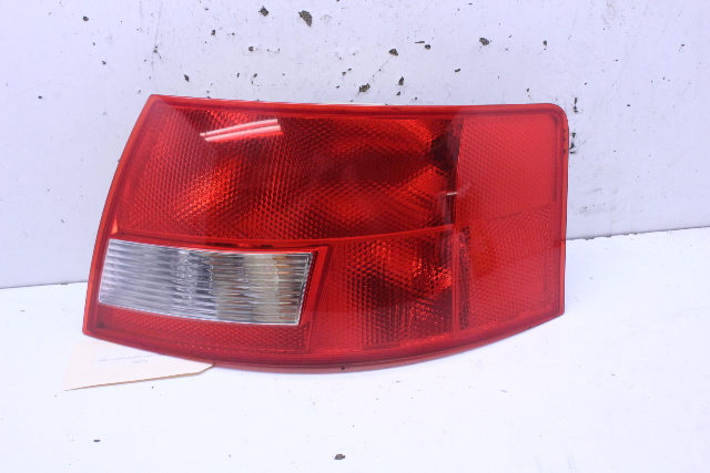 2004 2005 2006 Audi A4 S4 Convertible Tail Light Lamp Right 8H0945096B OEM