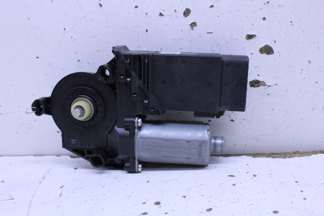 2003-2010 Volkswagen Beetle Convertible Power Window Motor Left Master 1Y1959801C OEM