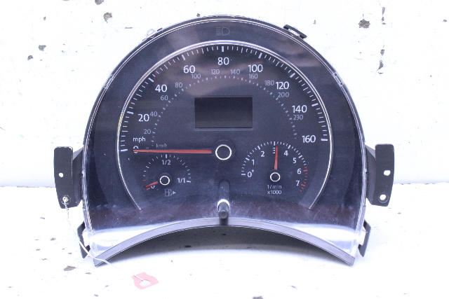 2006 2007 Volkswagen Beetle Gas AT Speedometer Instrument Cluster OEM