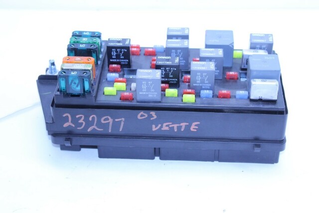 2001-2004 Chevrolet Corvette C5 Interior Cabin Wiring Harness Junction Block Relay OEM