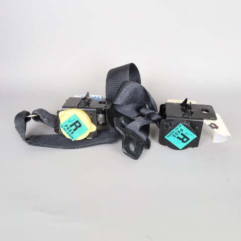 1997-2000 Chevrolet Corvette C5 Coupe Right Passenger Seat Belt OEM 88893513