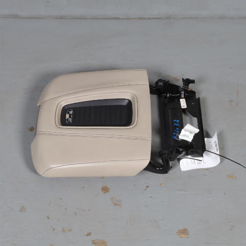 2015-2020 Cadillac Escalade Center Console Armrest Lid Charger Shale OEM 33388989