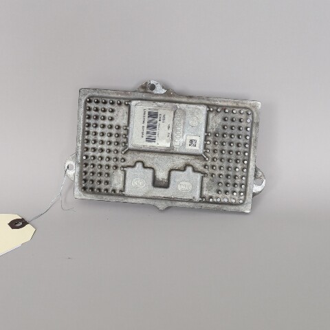 2015-2020 Cadillac Escalade Headlight Control Module OEM 90051949