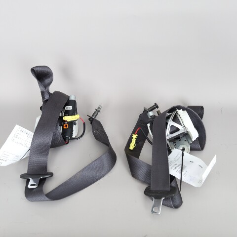 2013-2015 Chevrolet Camaro Convertible Front Seat Belts Left / Right Pair OEM
