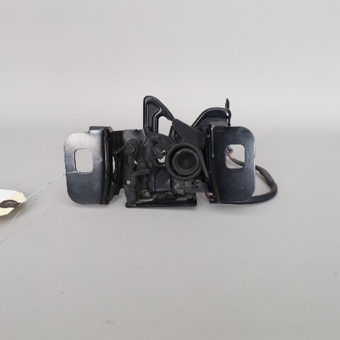 2014-2015 Chevrolet Camaro SS Hood Latch OEM 19420620
