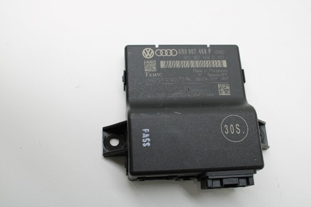 2014 Audi A4 Network Gateway Control Module - 8R0907468P OEM