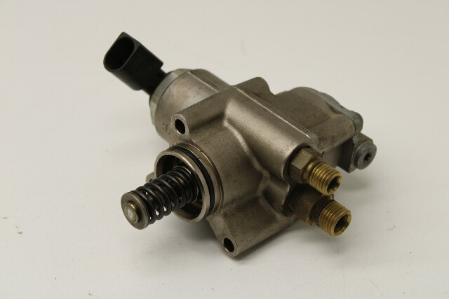 2008 Audi S6 Engine Mounted High Pressure Fuel Pump