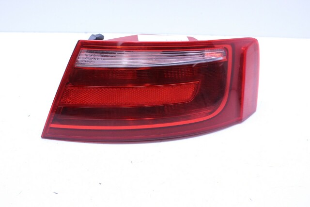 2008-2012 Audi A5 S5 Right Tail Light 8T0945096A OEM