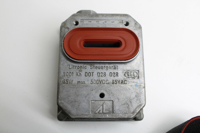 2001 BMW 325ci Xenon HID Headlight Control Ballast Module OEM