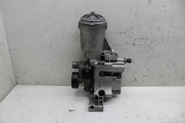 1995 BMW 325IC M3 S50 M50 Engine Oil Filter Housing OEM