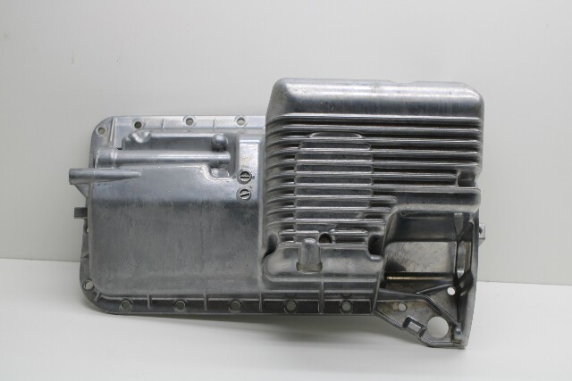 1993 1994 1995 BMW 318i 1.8 Engine Oil Pan OEM