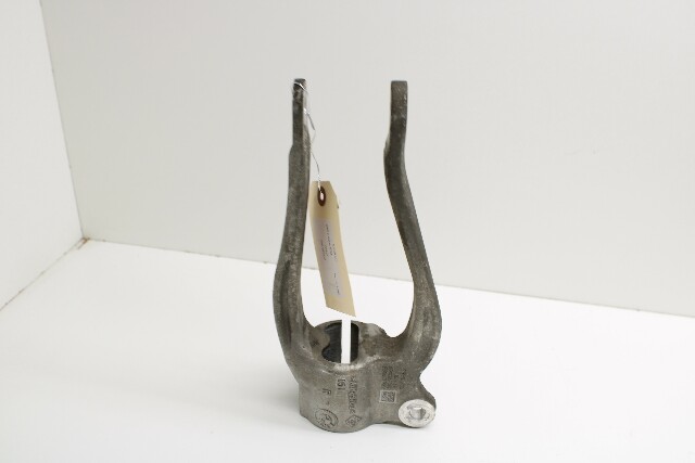 2017 2018 2019 BMW 740i 750i 760i G12 Front Strut Bracket Fork Right - 31126861200 OEM