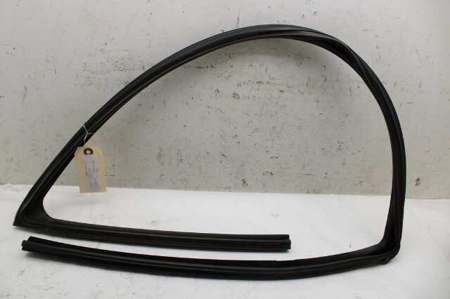 1995 1996 1997 1998 1999 BMW 318Ti E36 Door Glass Guide Seal Right OEM