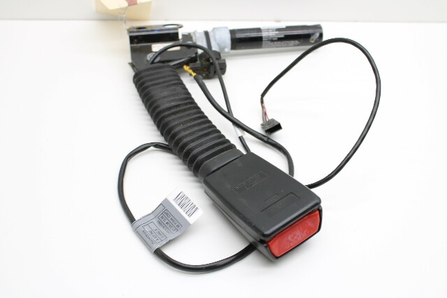 1995 1996 1997 1998 BMW 328i M3 E36 Front Seat Belt Buckle Left Driver - 72118221013 OEM