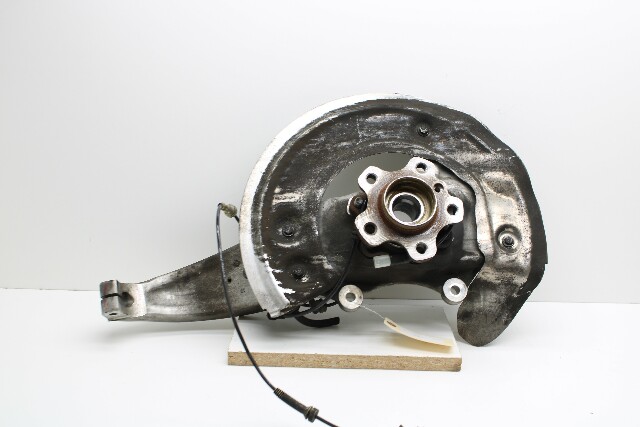 2017-2020 BMW 750i 750i Alpina B7 G12 Front Spindle Knuckle Hub Right - 31206884380 OEM