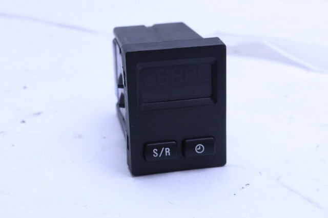 1996-1999 BMW Z3 E36 Dashboard Digital Clock Display 62134590407 OEM