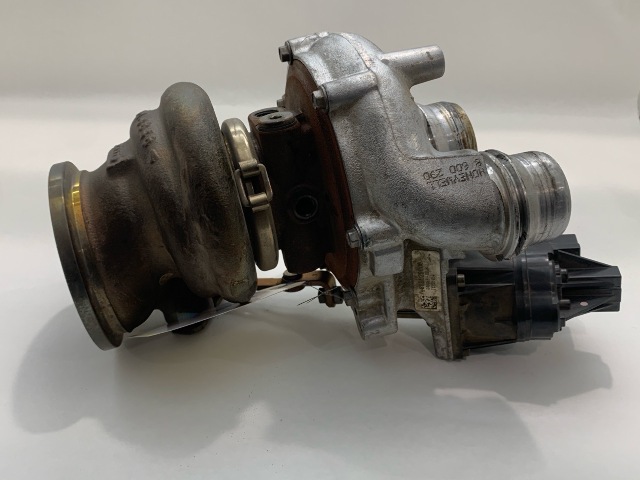 2016 -2019 BMW 750i Turbo Turbocharger OEM