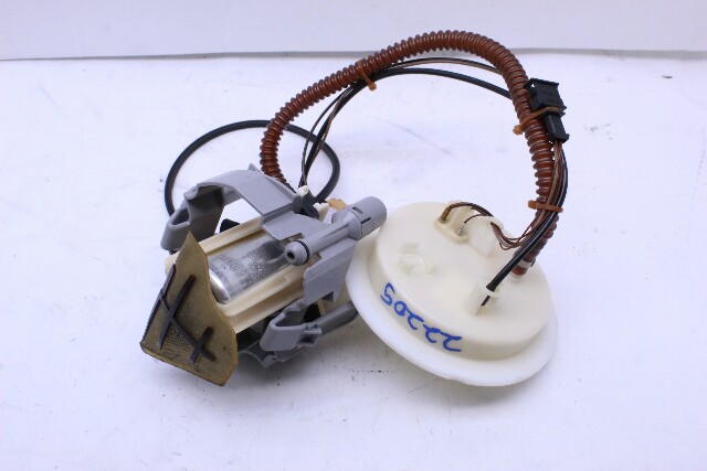 2002 2003 2004 2005 BMW 745Li E66 Fuel Pump - 16117194000 OEM