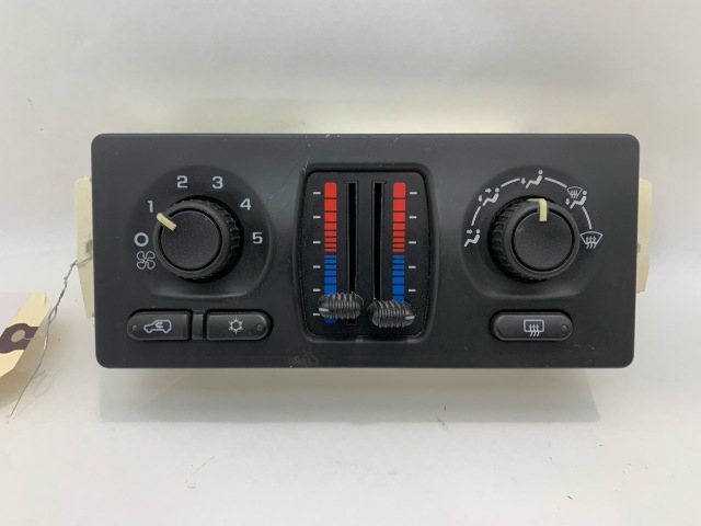 2003-2004 Chevrolet Silverado Climate Temperture Control OEM