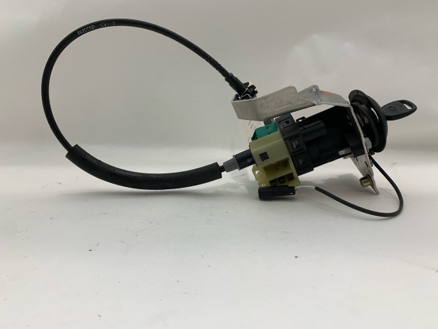 1997-2004 Chevrolet Corvette C5 Ignition Switch Lock Housing With Key OEM