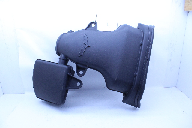 2008-2013 Chevrolet Corvette C6 Air Intake Cleaner Housing Tube OEM