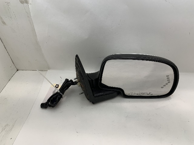 2003-2006 GMC Yukon Door Mirror Right White OEM