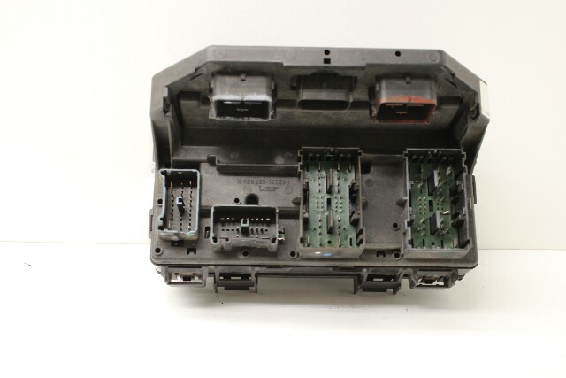 2007 Jeep Wrangler Integrated Power Module TIPM Fuse Box - 56049717AM OEM