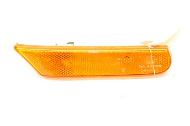 1997-2004 Porsche 911 Boxster Side Marker Light Lamp Amber Right OEM